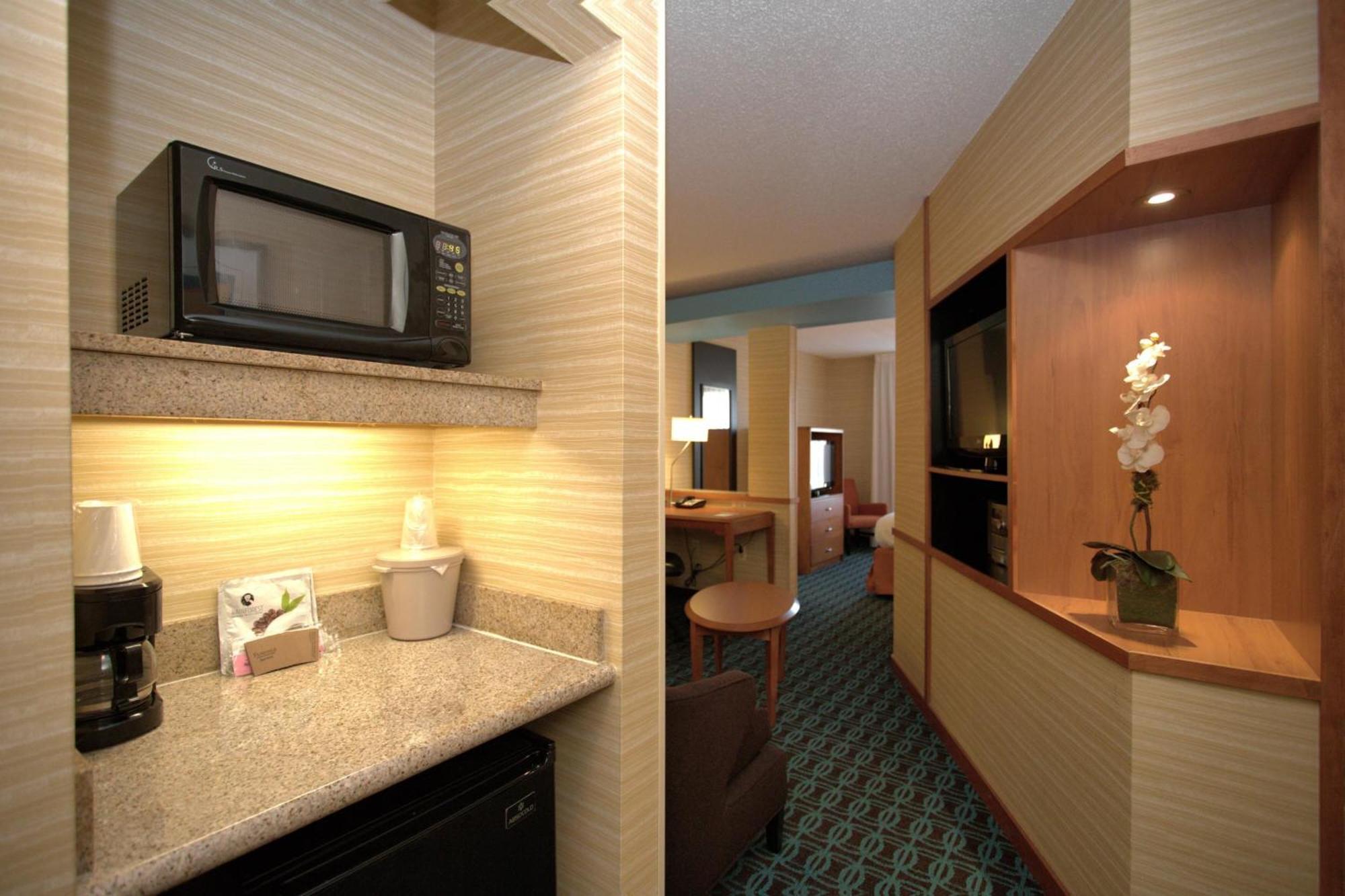 Fairfield Inn & Suites By Marriott Edison - South Plainfield Esterno foto