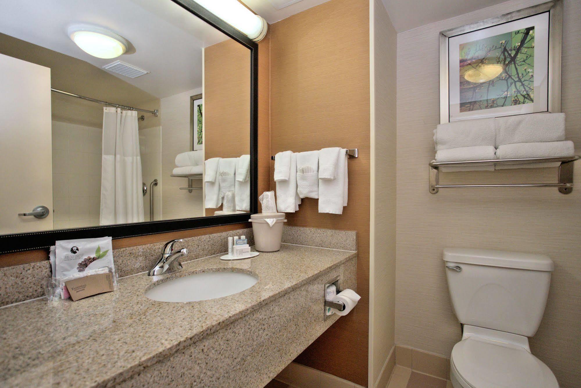 Fairfield Inn & Suites By Marriott Edison - South Plainfield Esterno foto