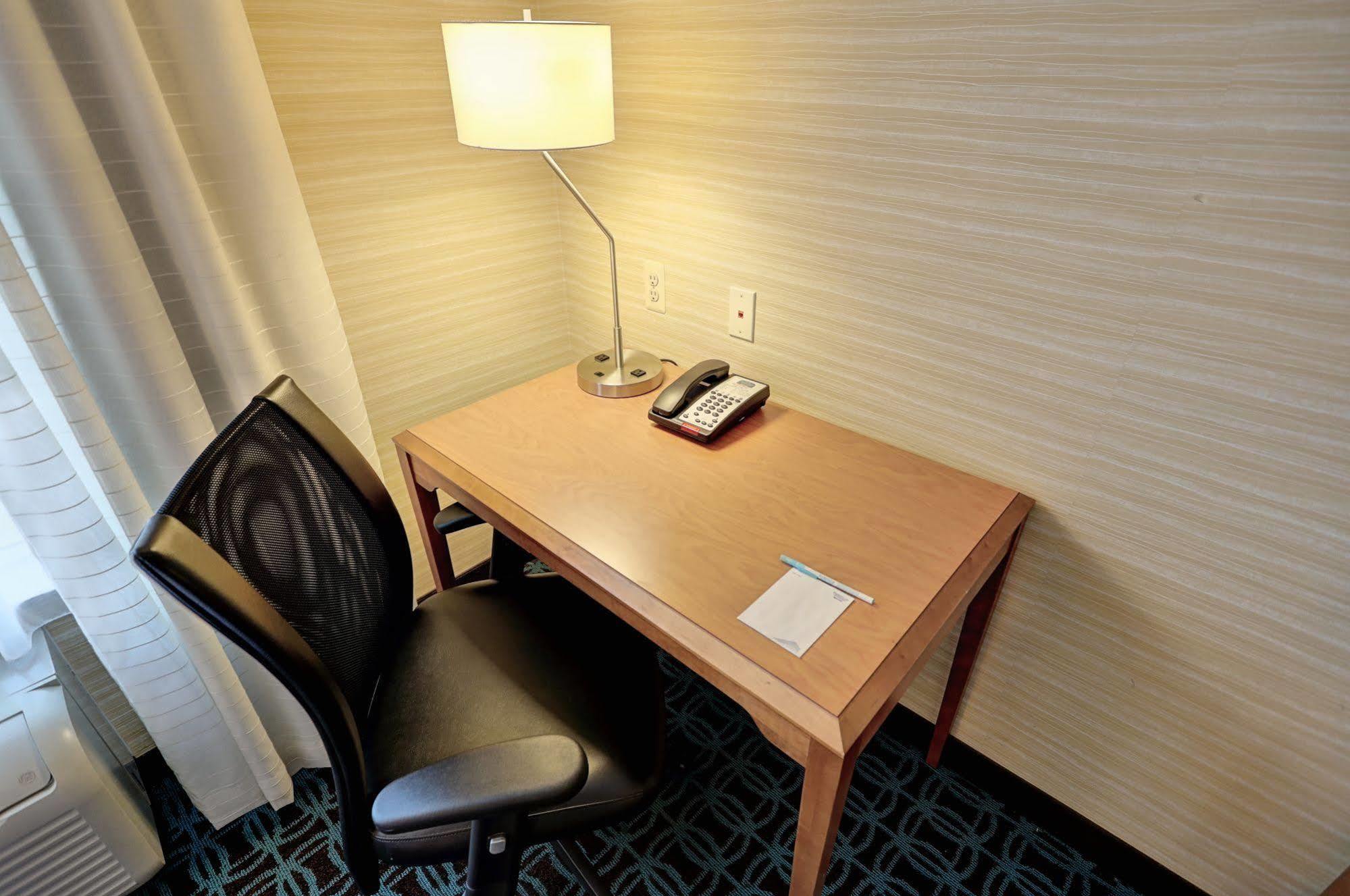 Fairfield Inn & Suites By Marriott Edison - South Plainfield Esterno foto